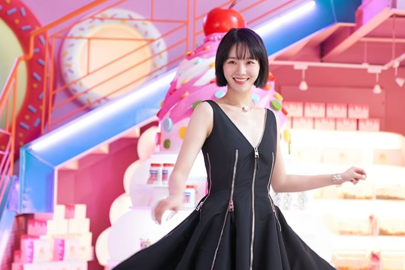 FotoJet - 2023-08-14T134628.017 - FotoJet - 2023-08-14T134628.017.jpg 揭秘3星座女「外表光鮮亮麗,家中卻超級邋遢」!「這星座」都和垃圾睡在一起:房間堪比戰場