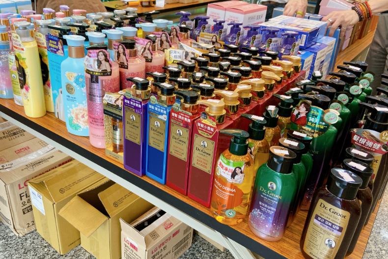 LG特賣會1折起！這組保濕乳比好市多還便宜！蜂膠牙膏30元、大S愛用保養也找的到
