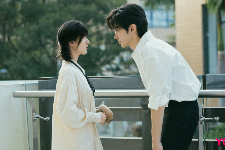 2023「播放表現最好」的陸劇Top10：《偷偷藏不住》才獲第8、《長月燼明》爆火出圈擠進前3