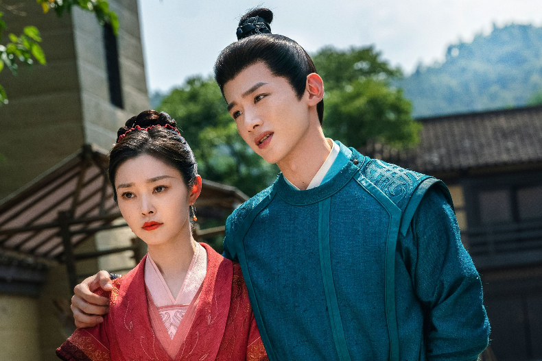 2023「播放表現最好」的陸劇Top10：《偷偷藏不住》才獲第8、《長月燼明》爆火出圈擠進前3