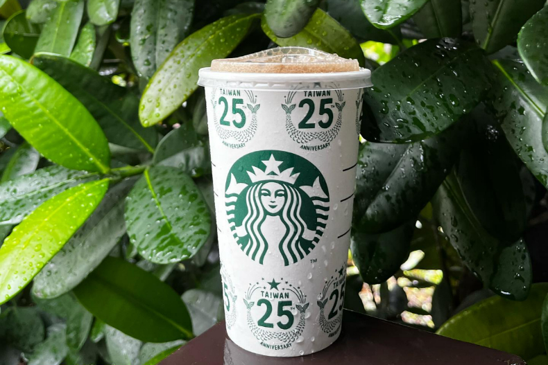 星巴克9月第一週天天有優惠！連2天「買一送一」開炸，再加碼「免費升級特大杯」