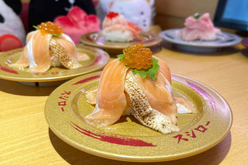 這間迴轉壽司1貫只要10元，整個9月吃爆！超豪華「甜蝦山、鮭山島2․0」限定來襲