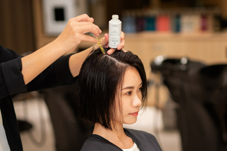 洗頭首選AVEDA！多達28道按摩手法還加入熱石按摩超狂！洗完髮根頭皮輕3天