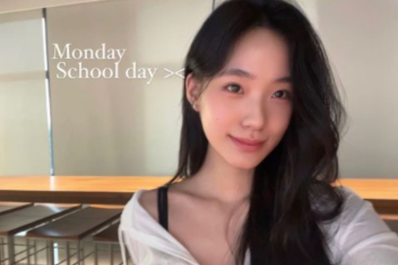 Lily曬「帝寶陽台」居家照！「細肩帶＋芭蕾風短裙」美翻，素顏出鏡網讚：這樣更美