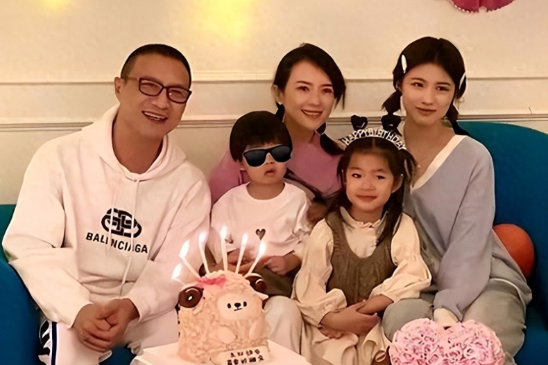 快訊／章子怡、汪峰驚爆離婚！8年婚玩完「這個行為」曝端倪、兩個小孩扶養權遭網友罵翻！