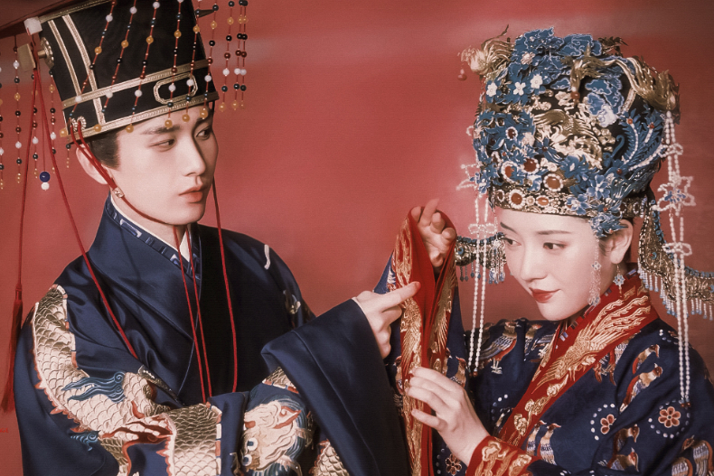 成毅陸劇必看Top5！《蓮花樓》漲粉200萬，《琉璃》、《沉香如屑》哭到不敢看