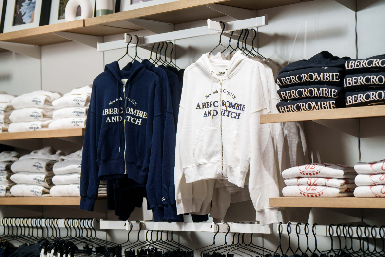 台中LaLaport又有新店可以逛！A＆F全新「GETAWAY形象概念店」進駐中台灣