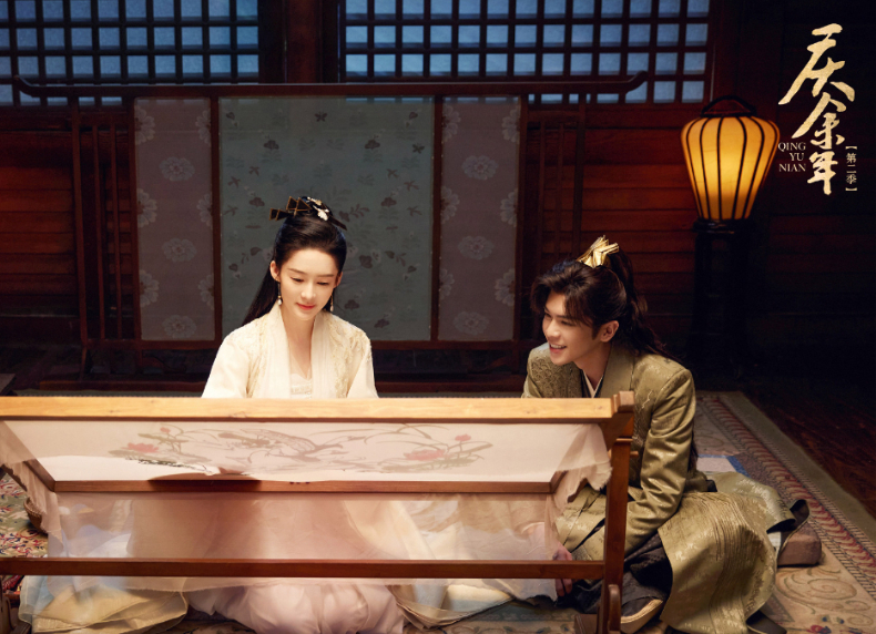 《慶餘年2》預約觀看破800萬!李沁、張若昀私下「挽手」洩情愫,延拍7次預告12月開播