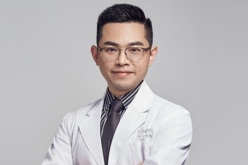 丹妮婊姐、李宓都大方認隆乳！隆乳形狀材質怎麼挑？切口位置怎麼選？邱大睿醫師來回答