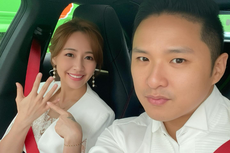 恭喜！39歲賴薇如與交往6年男友結婚了，七朵花成員趙小僑、陳喬恩夫婦同框見證