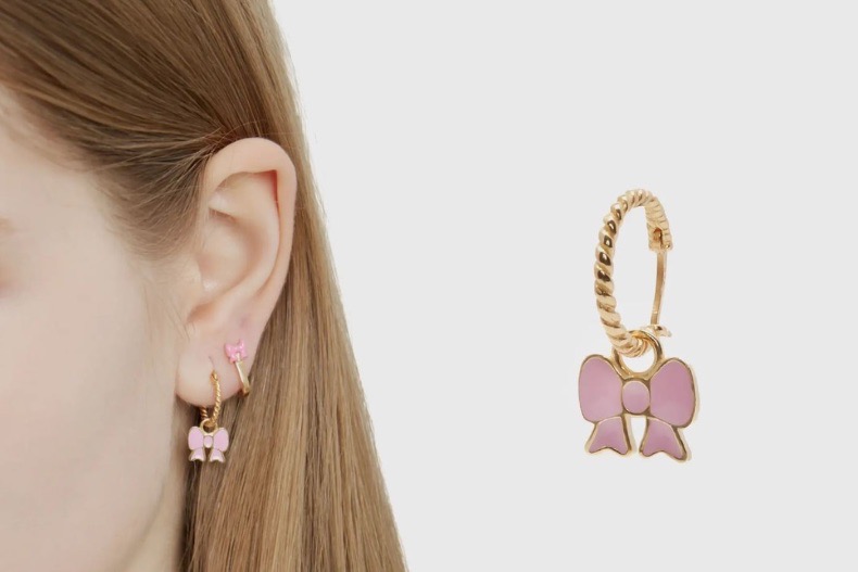 S 51216481 0 - S__51216481_0.jpg 「蝴蝶結」強勢來襲!BLACKPINK Jennie 都淪陷的「蝴蝶結」單品推薦