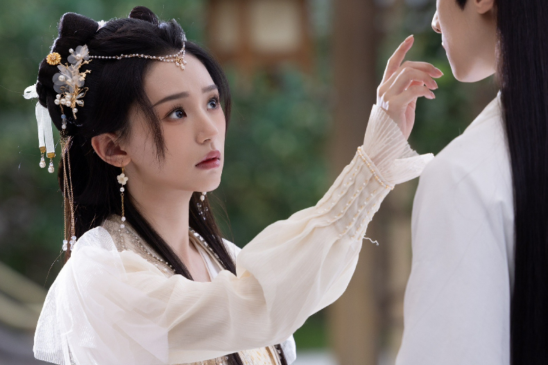 網友激推「甜虐交織」的小短劇2.《朝歌賦》