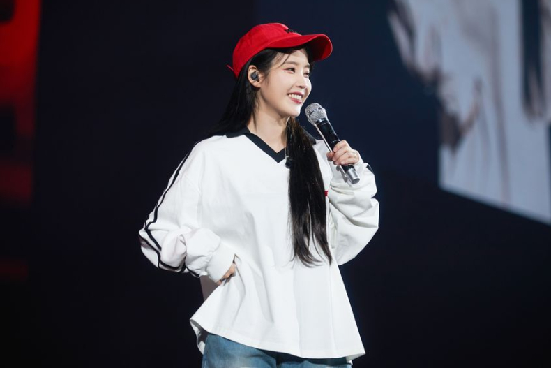 IU獨寵台灣粉絲7件事超暖心！加碼5﹒5首安可曲＋3分鐘中文告白，連柯震東都被圈粉