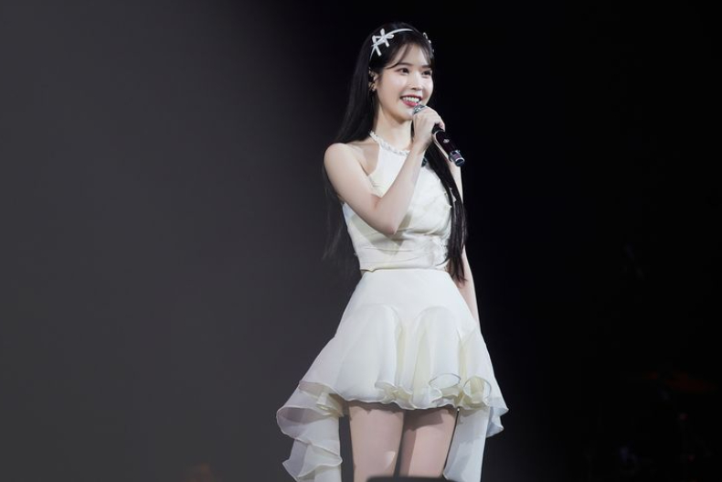 IU獨寵台灣粉絲7件事超暖心！加碼5﹒5首安可曲＋3分鐘中文告白，連柯震東都被圈粉