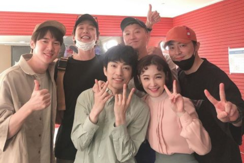 2 (12) - 2 (12).jpg 《機醫》5人幫熱烈分享日常