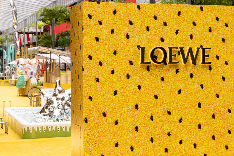 LOEWE太狂!在信義區搭起Paula’s Ibiza 夜市,特色小吃、夜市遊戲…讓人一秒愛上