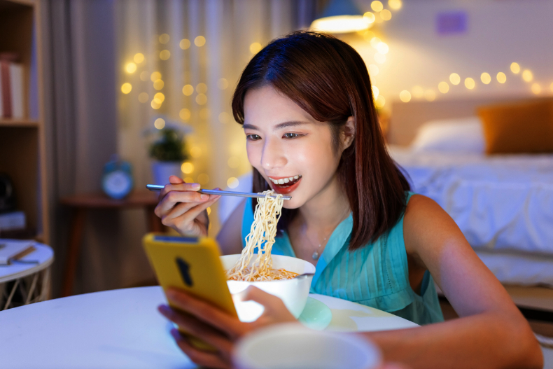 韓國大流行的5種爆瘦減肥法！蘋果減肥、消水腫飲食，這方法高俊熙、張員瑛都在做
