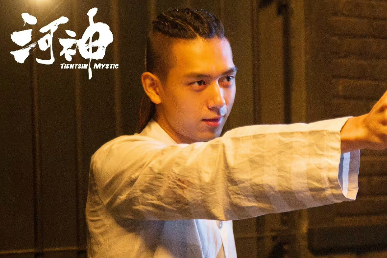李現主演陸劇評分榜！《春色寄情人》甜蜜爆好評，《河神》8﹒1分必追好劇